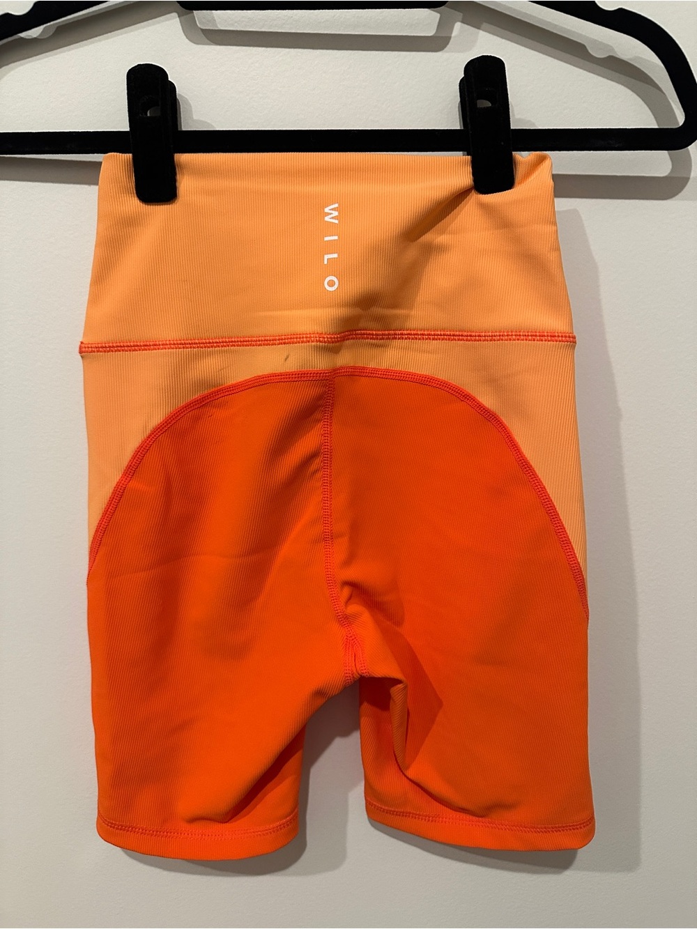 WILO The Label Color Block Orange Ribbed Sports Bra & Shorts Set - Size XS - Picture 2 of 5